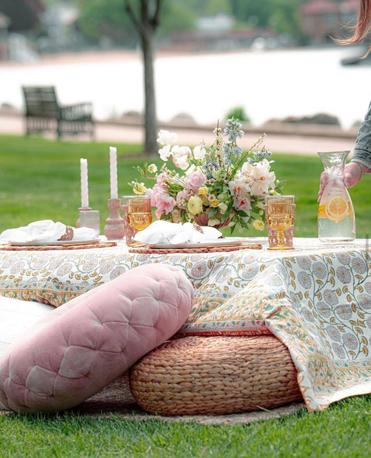 Self-Setup Picnic Experience